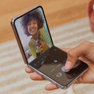 OPPO Find N2 Flip vs Samsung Galaxy Z4 Flip_1